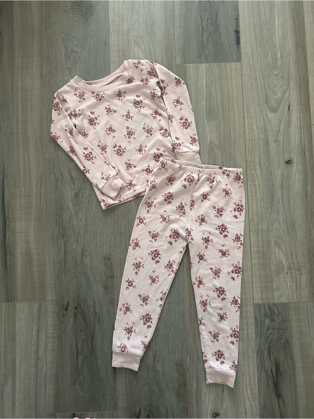 Girls' Light Pink Floral Thermal Pajama Set